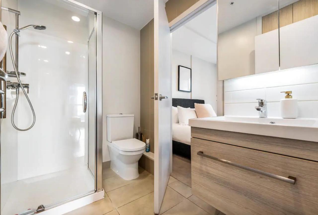 Skytower View And Seaview 2 Bedroom Apartment Auckland Exterior photo