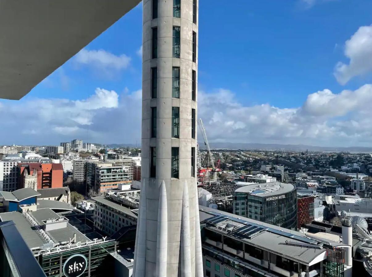 Skytower View And Seaview 2 Bedroom Apartment Auckland Exterior photo